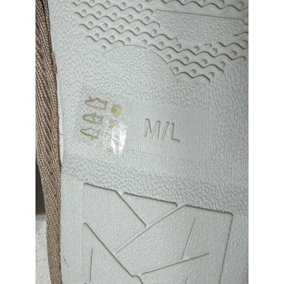 Chinese Laundry Tan Faux Fur Suede Lined Slippers Women's M/L NWT Christmas - Picture 6 of 7